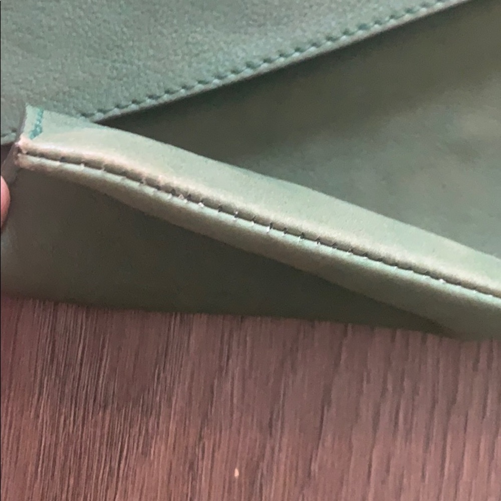 Stuart Weitzman clutch - Picture 13 of 15